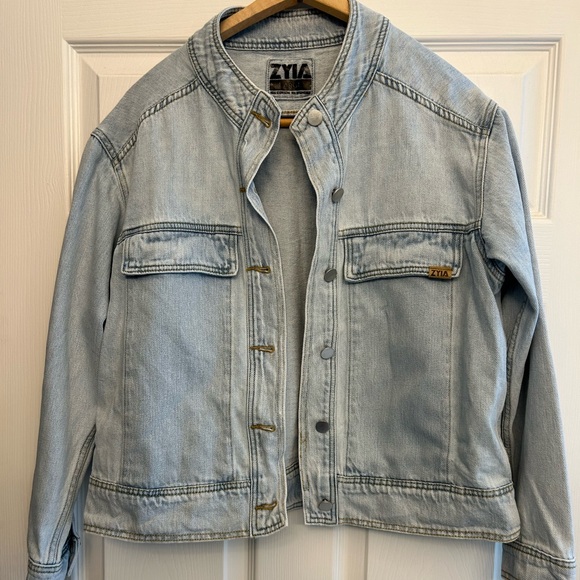 ZIYA denim jean jacket crossroads color. Lighter weight denim. - Picture 1 of 3